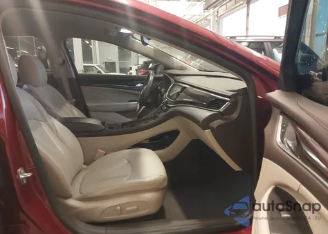 2017 Buick Lacrosse Preferred z USA, uszkodzony, nr VIN 1G4ZN5SS9HU192782